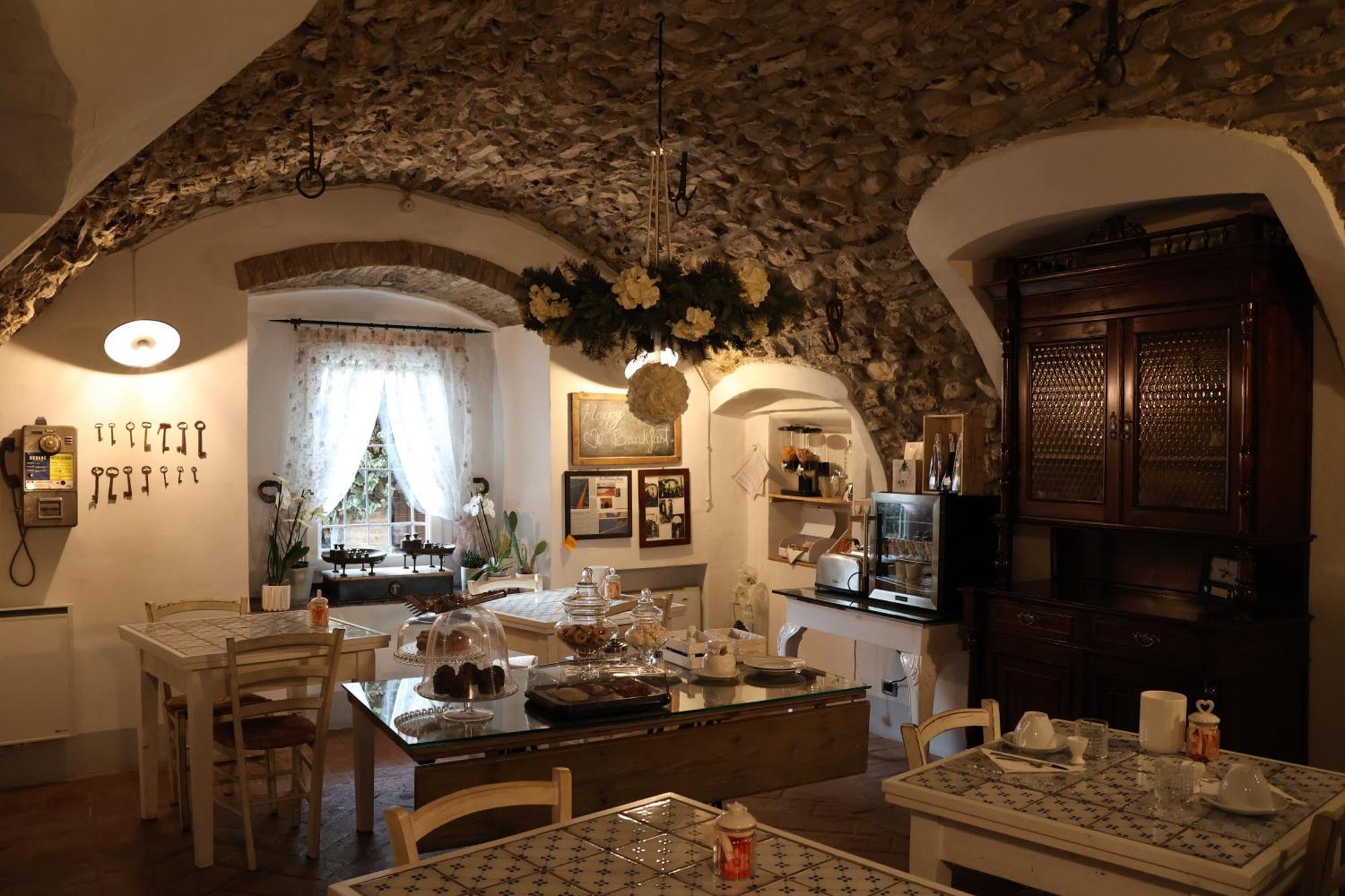 Bed And Breakfast Casa Del Nonno Adrara San Rocco Ngoại thất bức ảnh